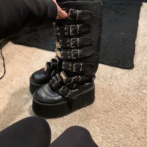 Demonia Damned-318 Platform Goth Women’s Boot Size 7 Barely Worn